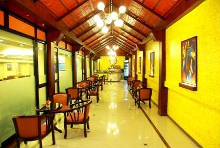 Saastower Hotel 3*
