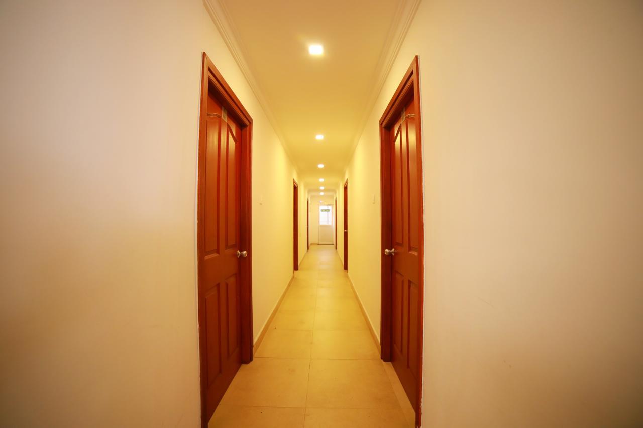 Hotel Oyo 3283 Puthens Capitol 3*