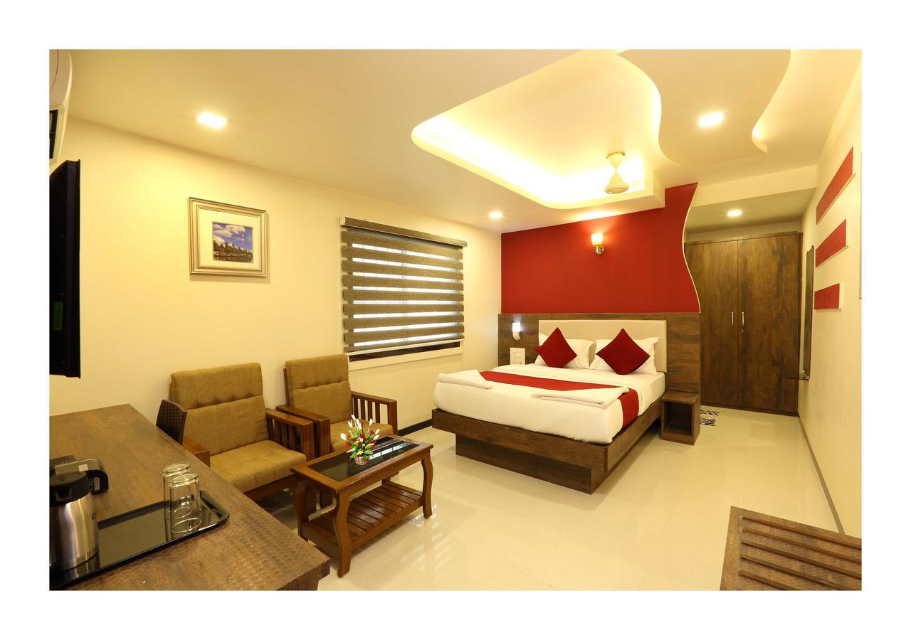 Caprice Hotel