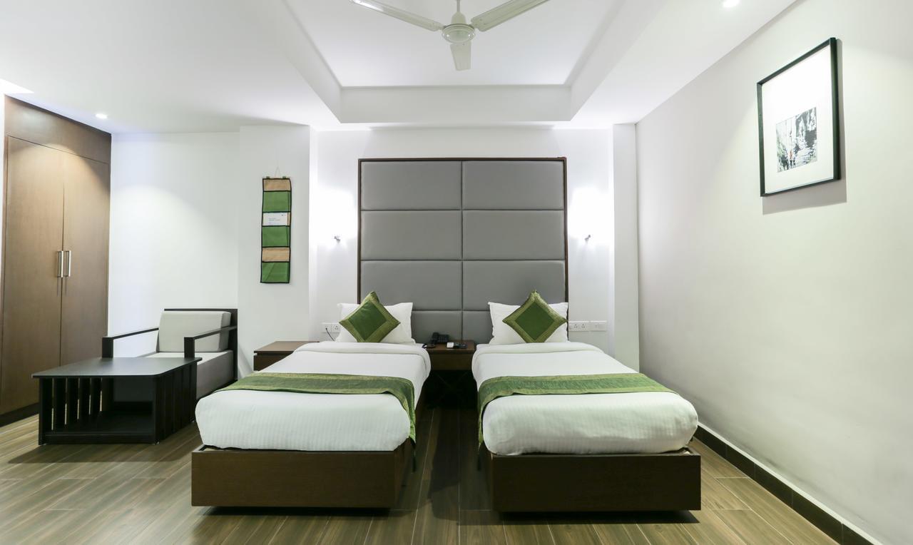 Crown Hotel Kochi