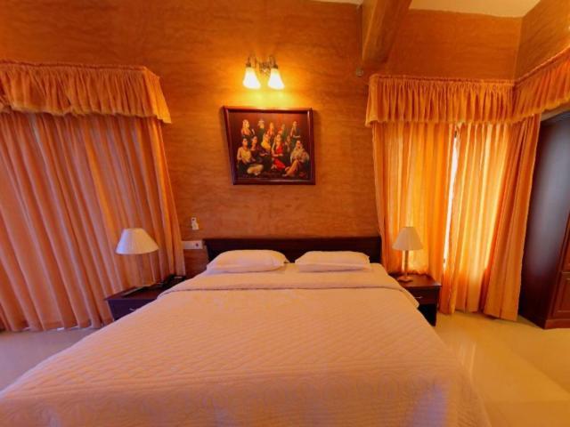 Resort Symphony