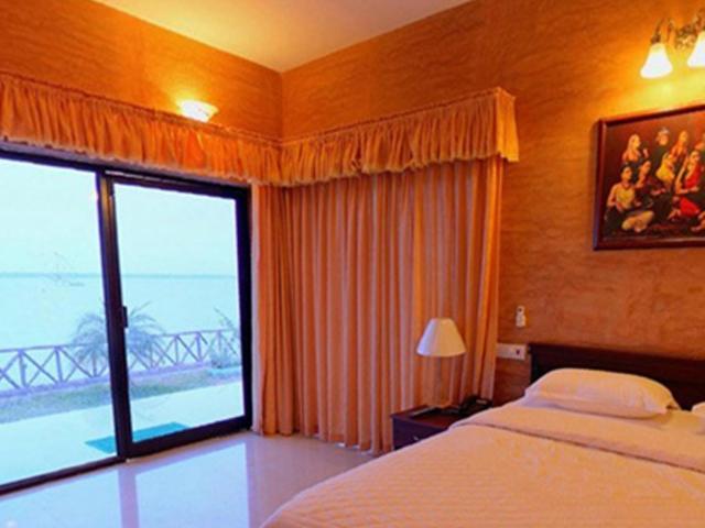 Resort Symphony *