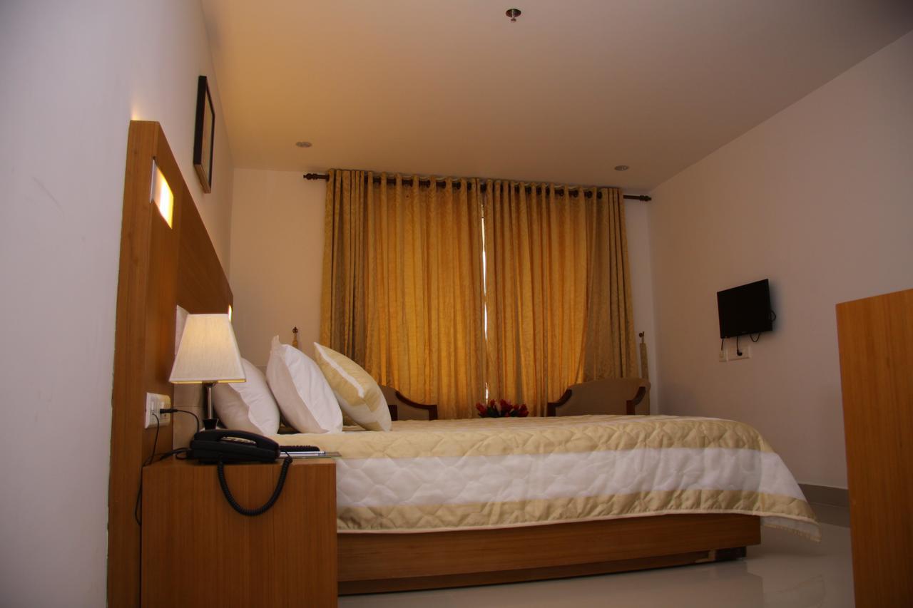 Dewland Cochin 4*