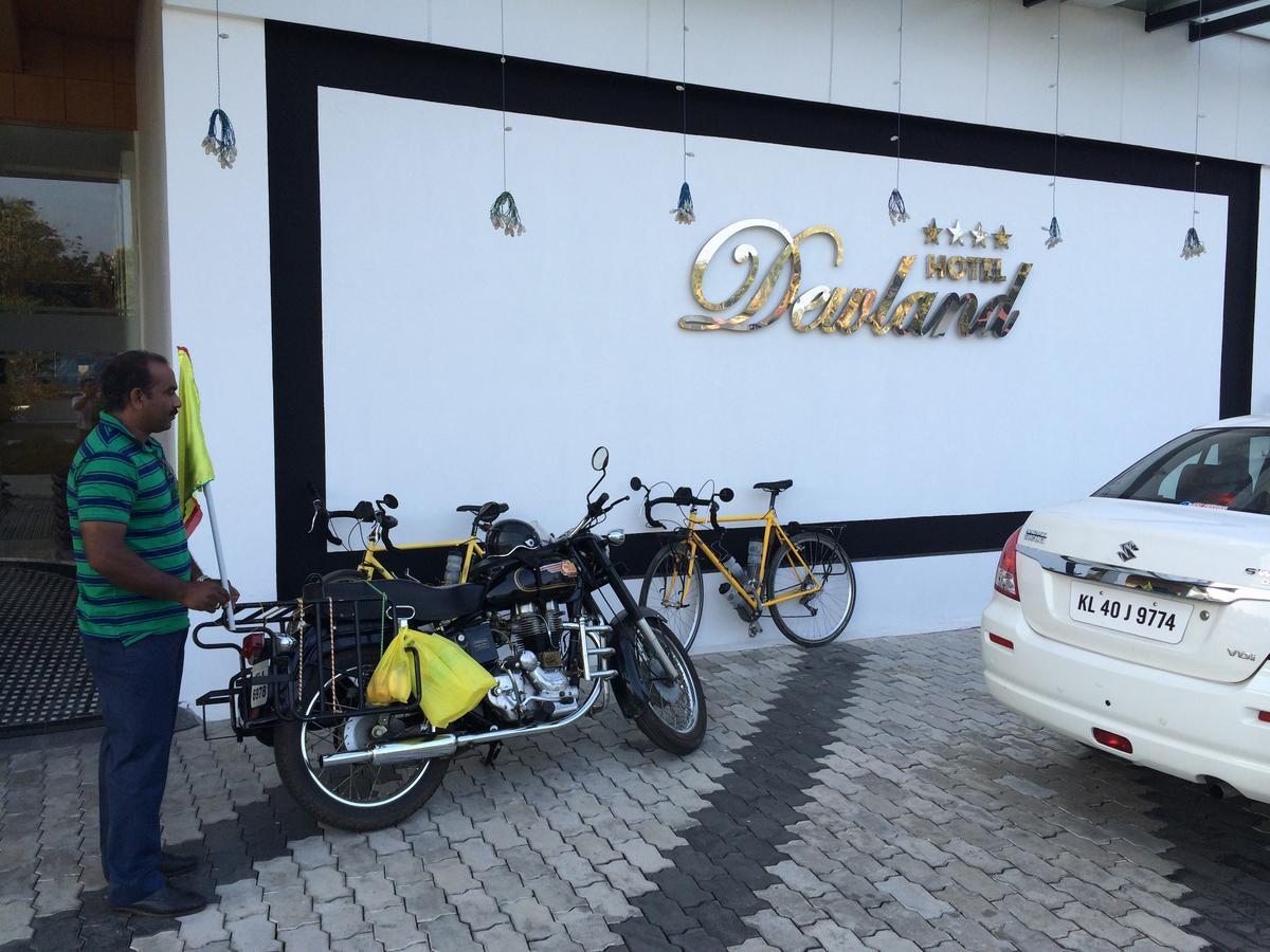 Dewland Cochin Hotel Kochi