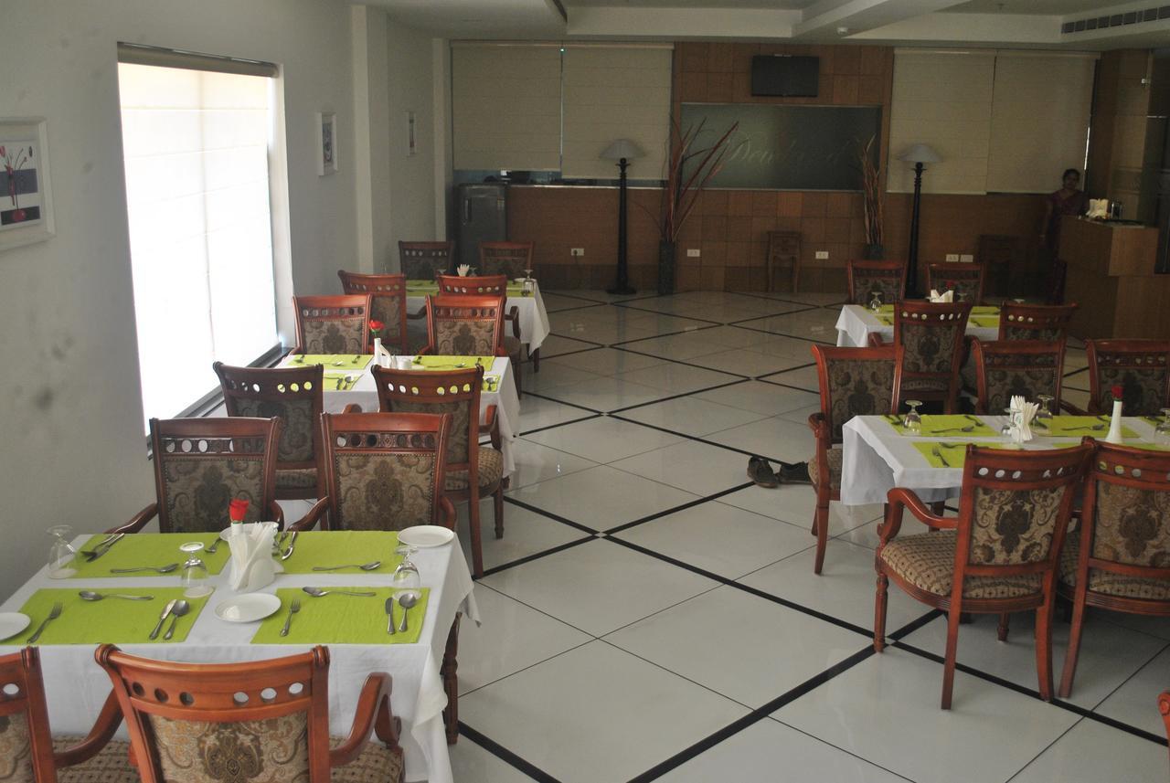 Dewland Cochin 4*