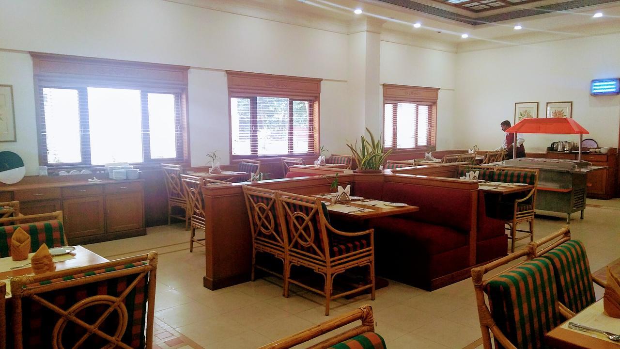 Abad Atrium