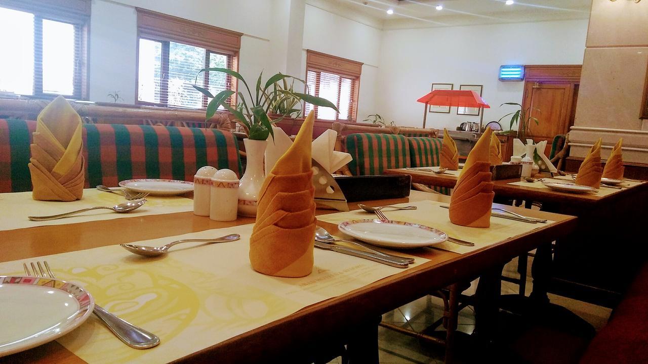 Abad Atrium Hotel 4*
