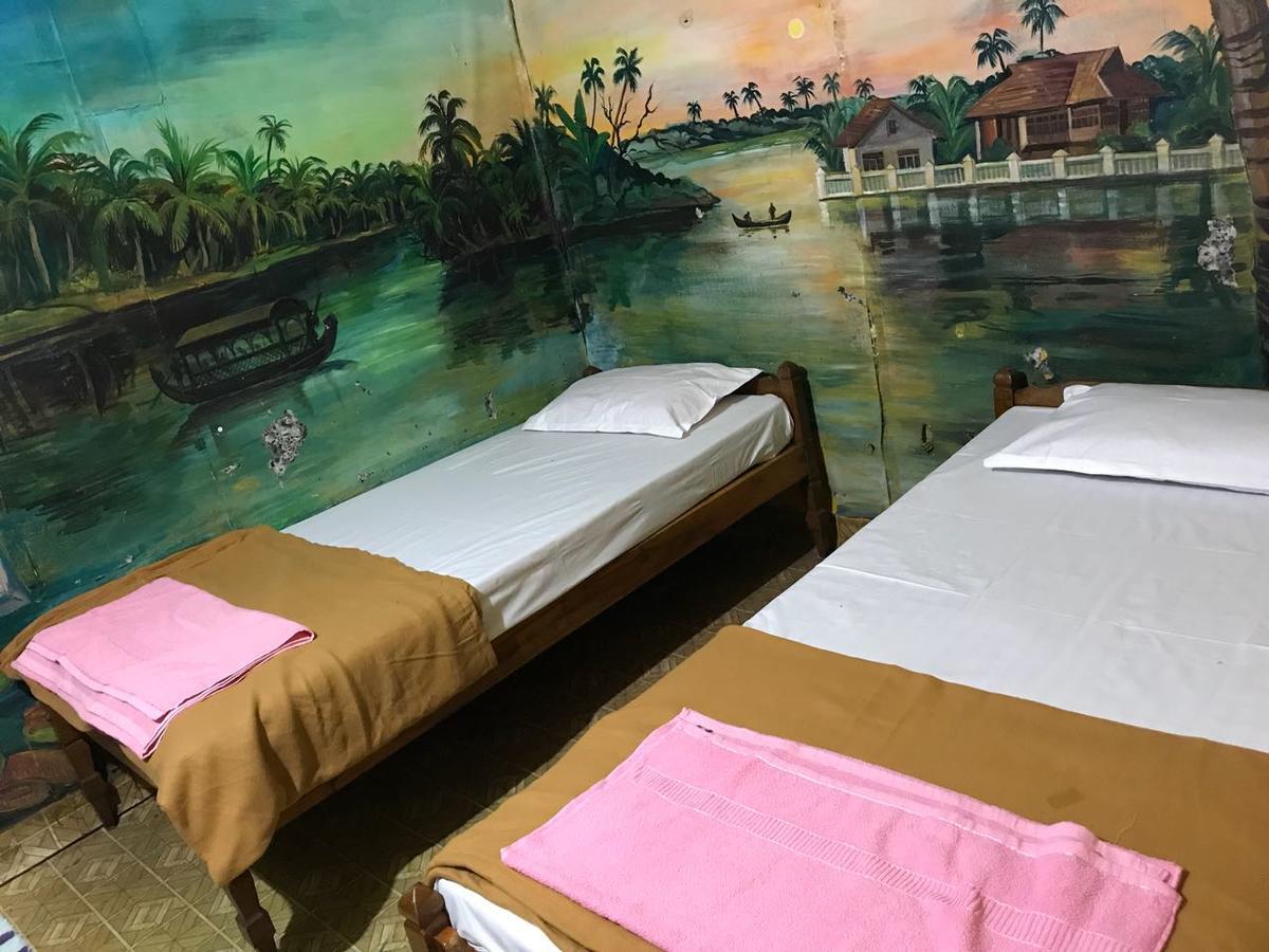 Bliss Hostel *