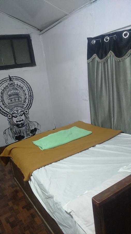Hostel Bliss *