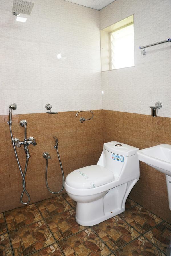 Hotel Hisham Residency