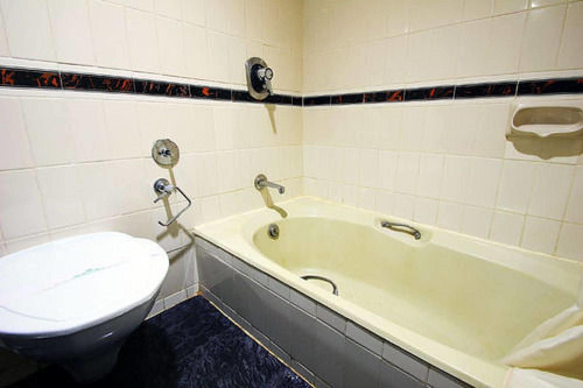 Hotel The Woods Manor Mg Road 3*