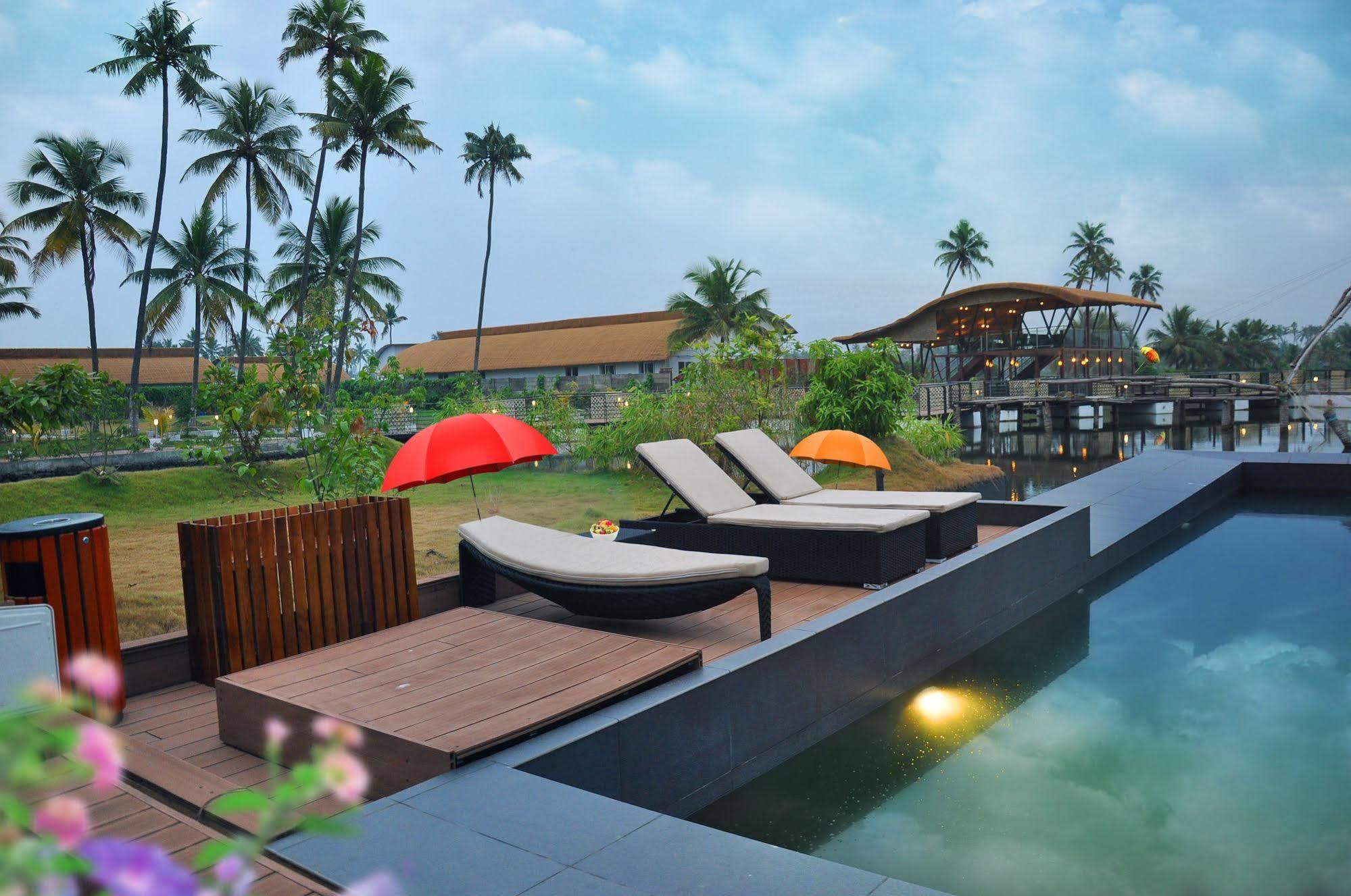 Boche Island - Kumbalangi Resort 5*