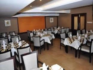 Cochin Seaport Hotel 4*