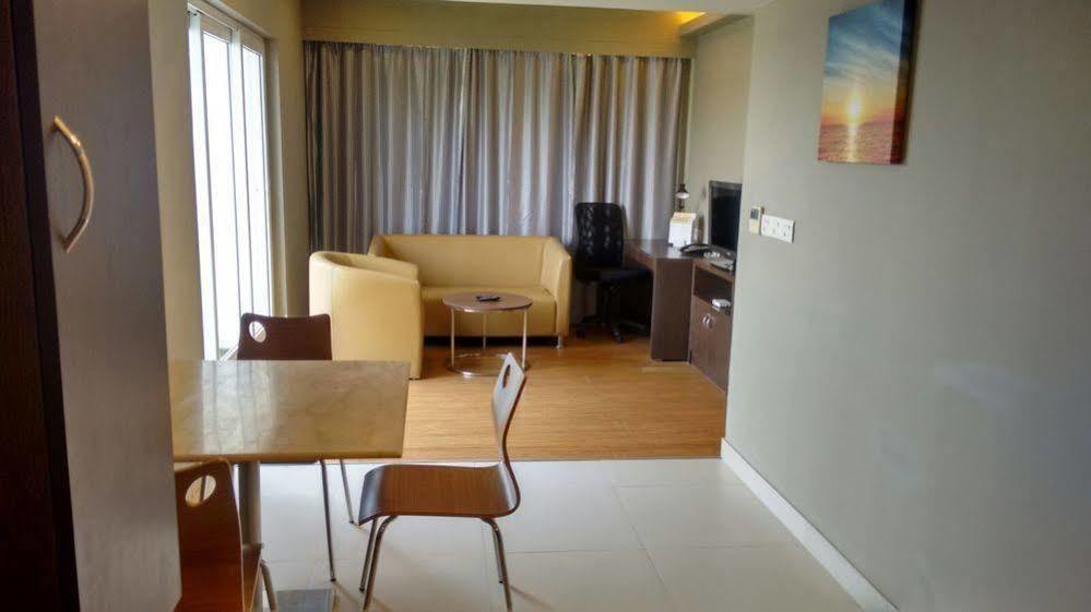 Hotel Keys Select By Lemon Tree Hotels,