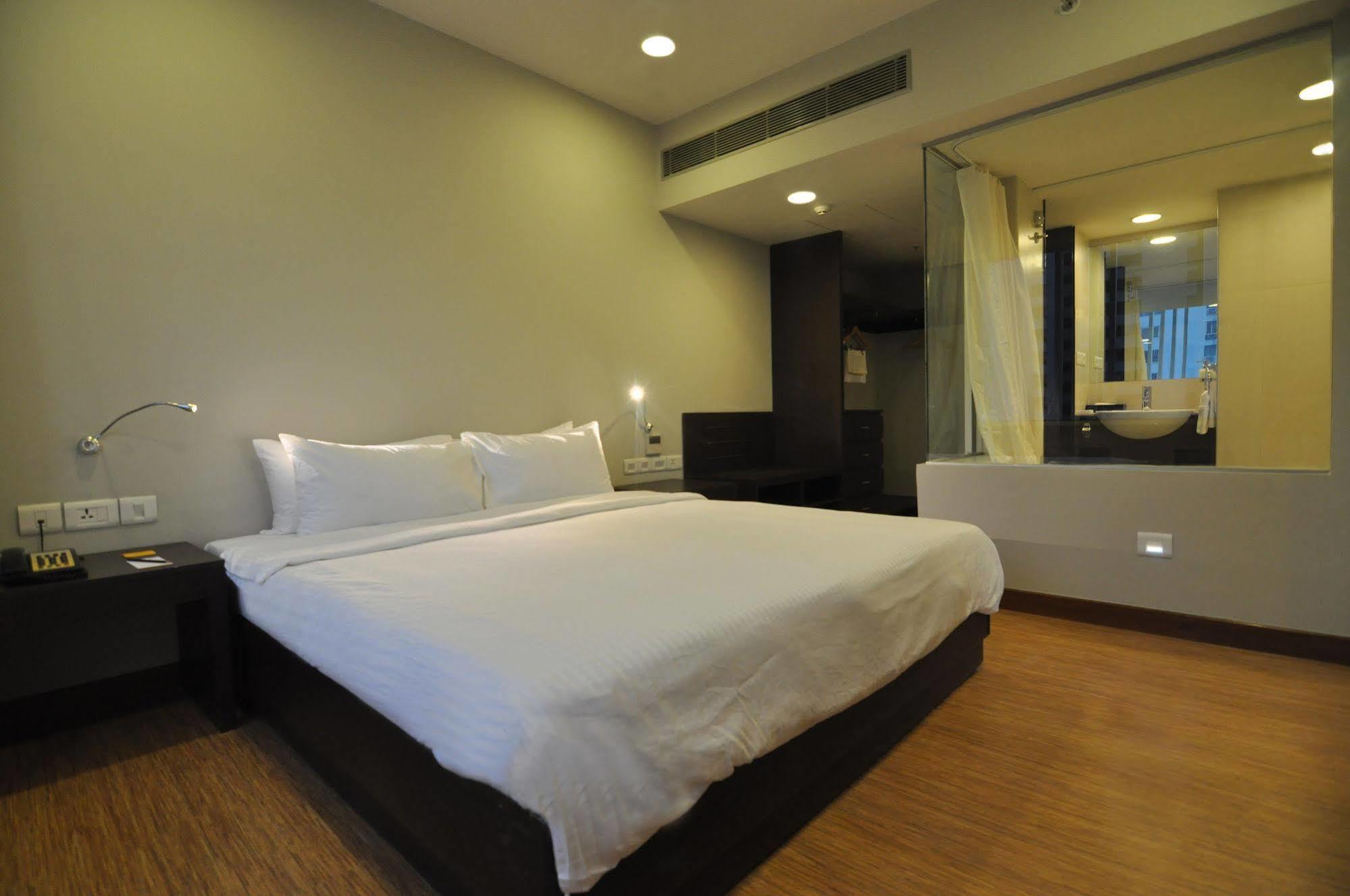 Keys Select By Lemon Tree Hotels, Hotel Kochi
