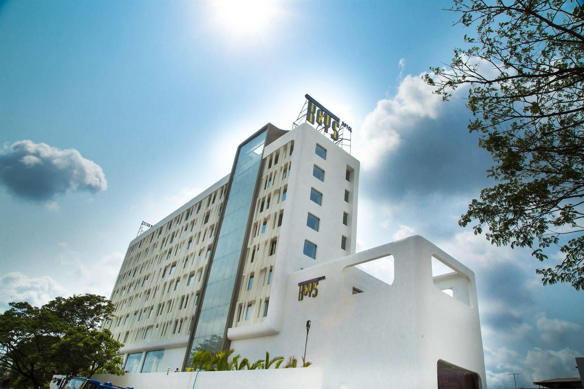 Hotel Keys Select By Lemon Tree Hotels, Kochi