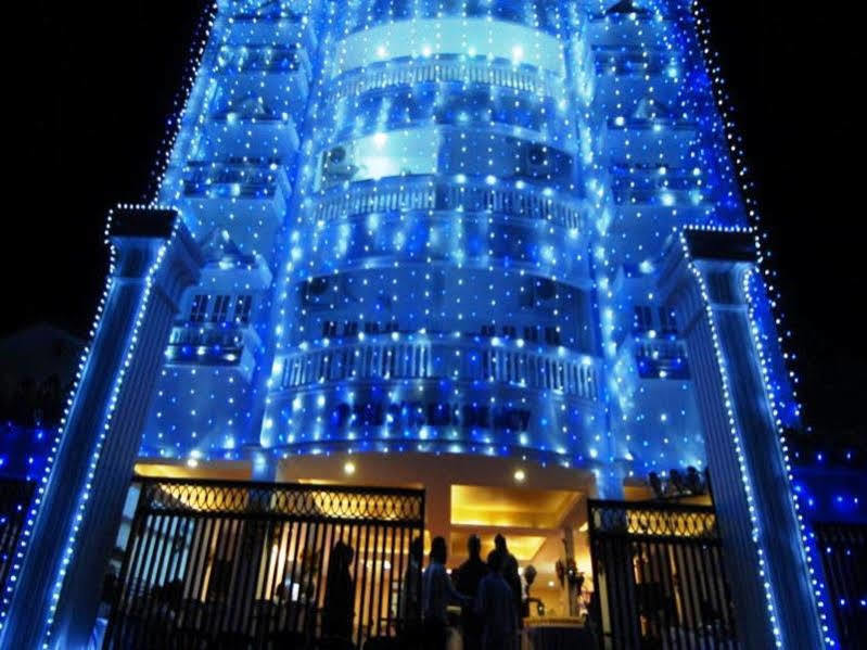 Phils' Residency & Banquets 2*