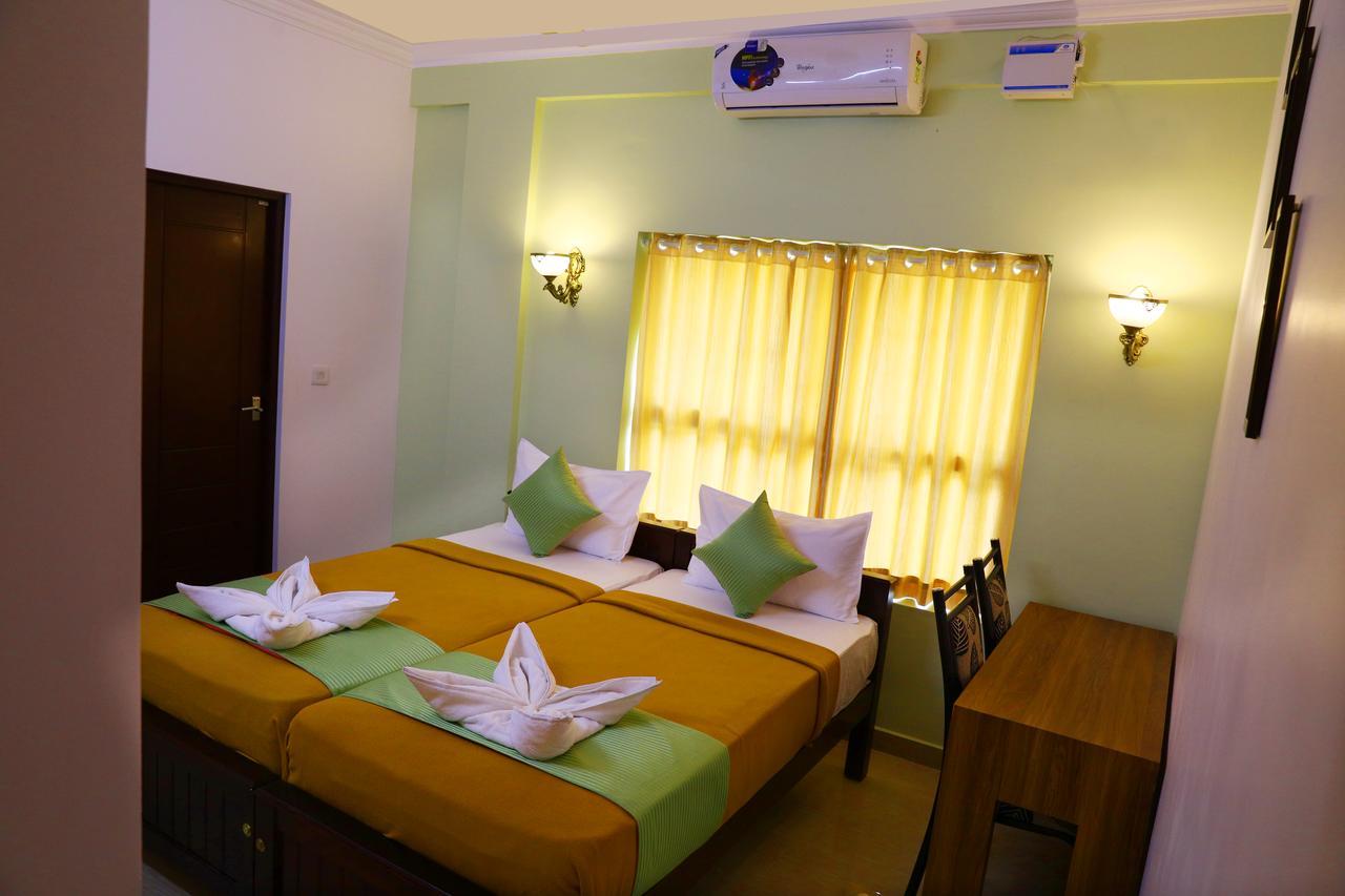 Hisham Residency Hotel Kochi