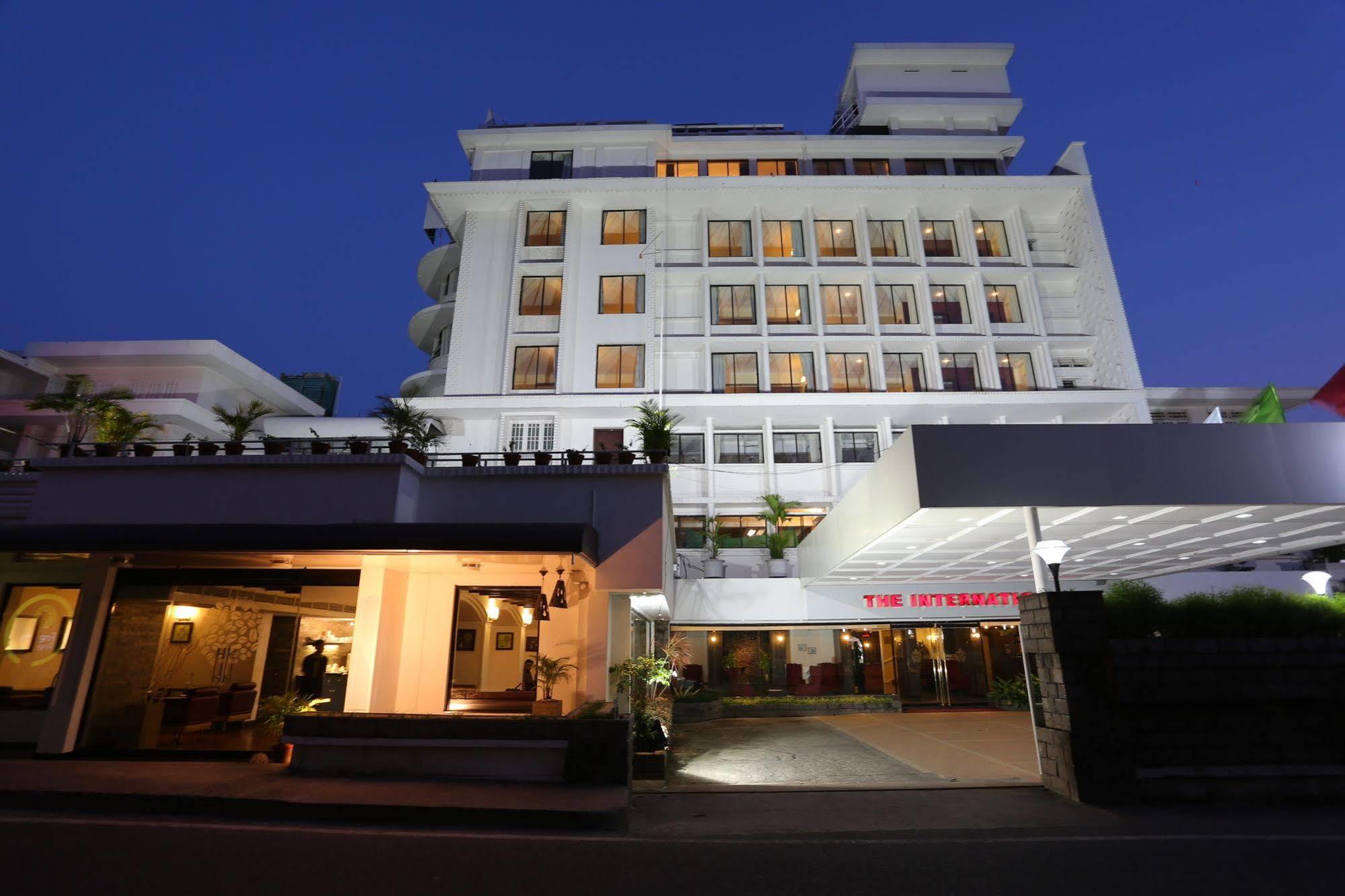 The International Hotel 4*