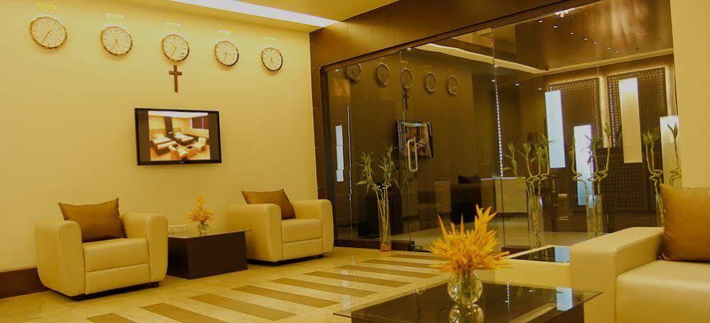Imperial Regency Hotel 3*