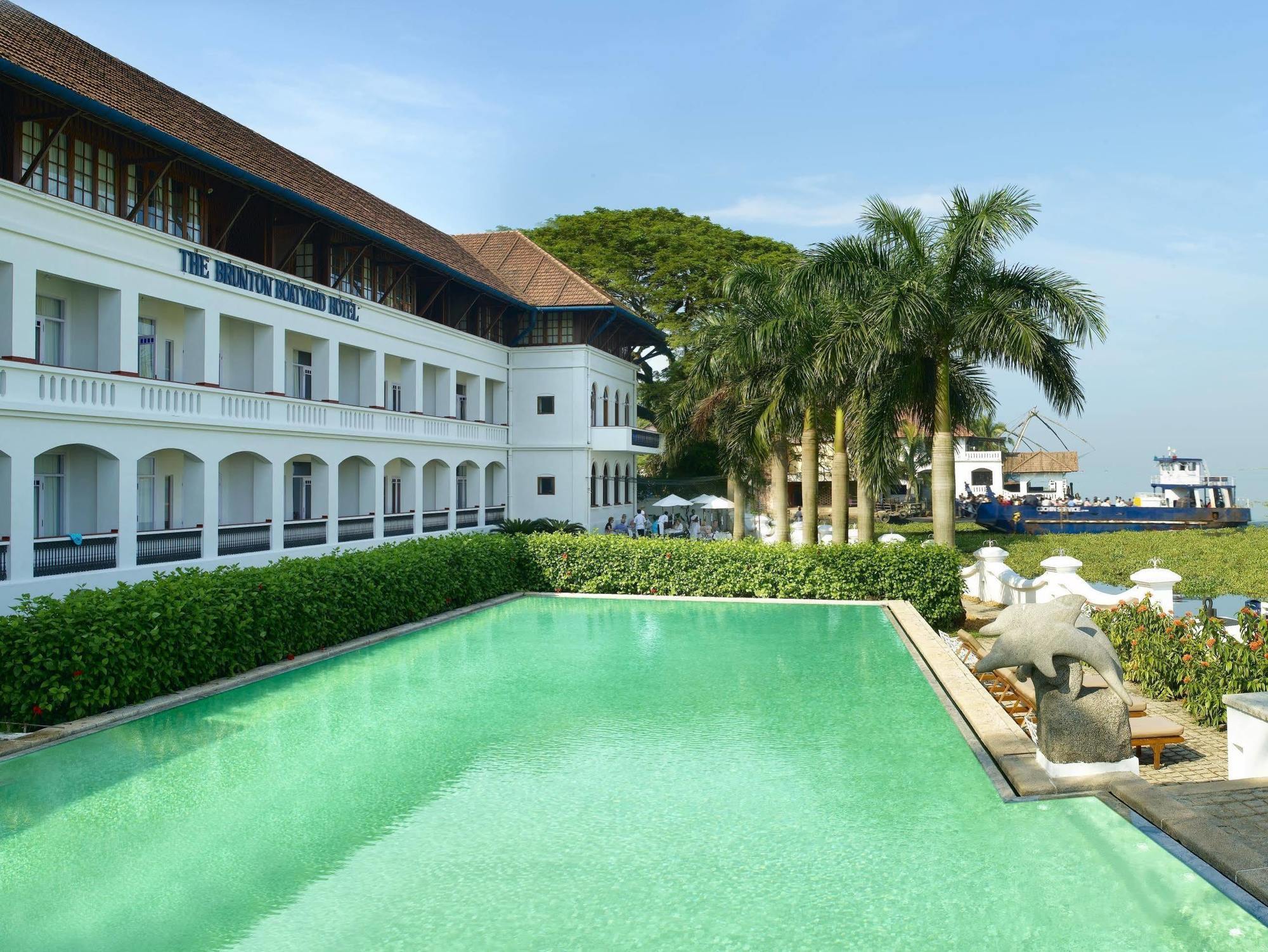 Hotel Brunton Boatyard - A Cgh Earth Experience Kochi