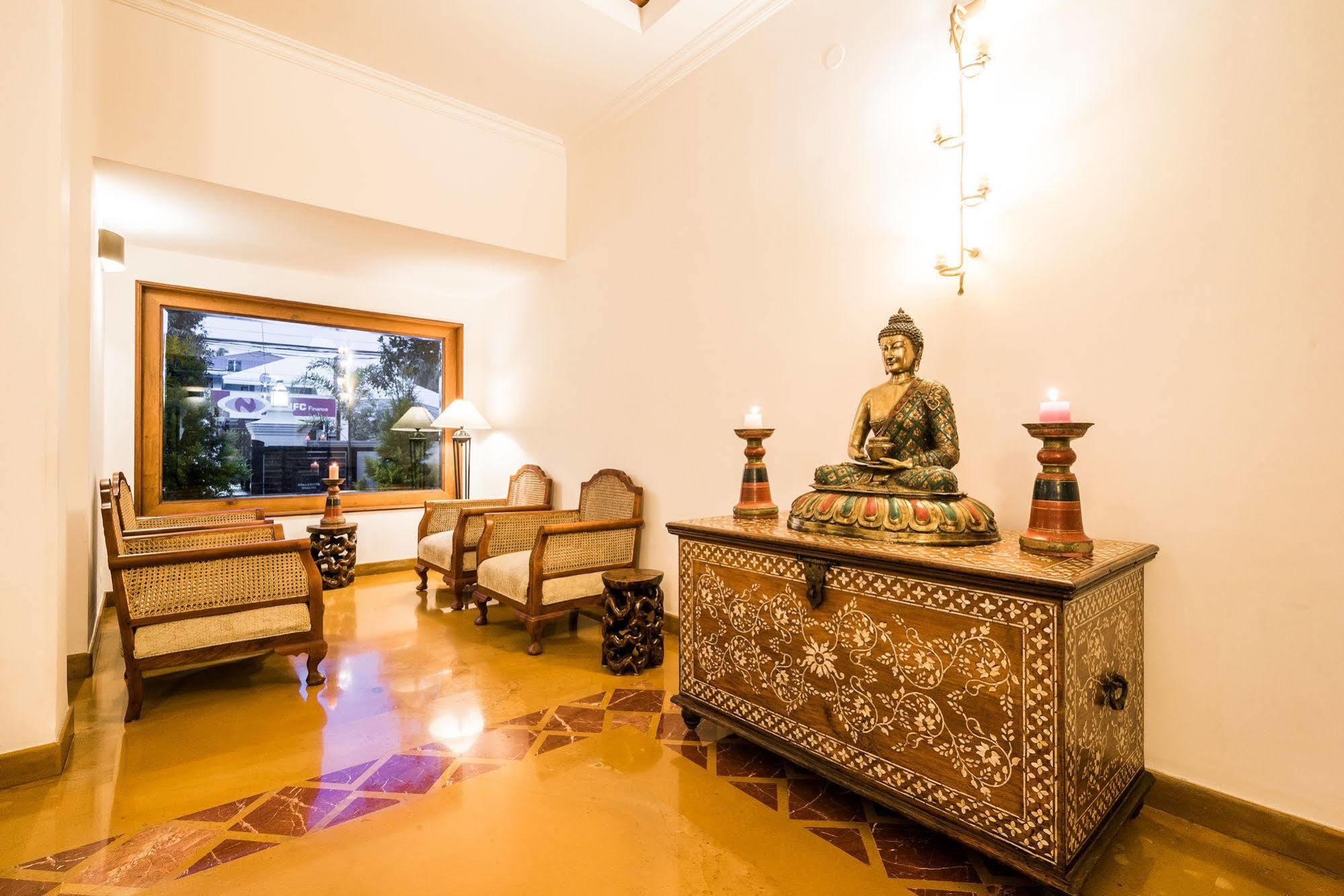 Tissa's Hotel