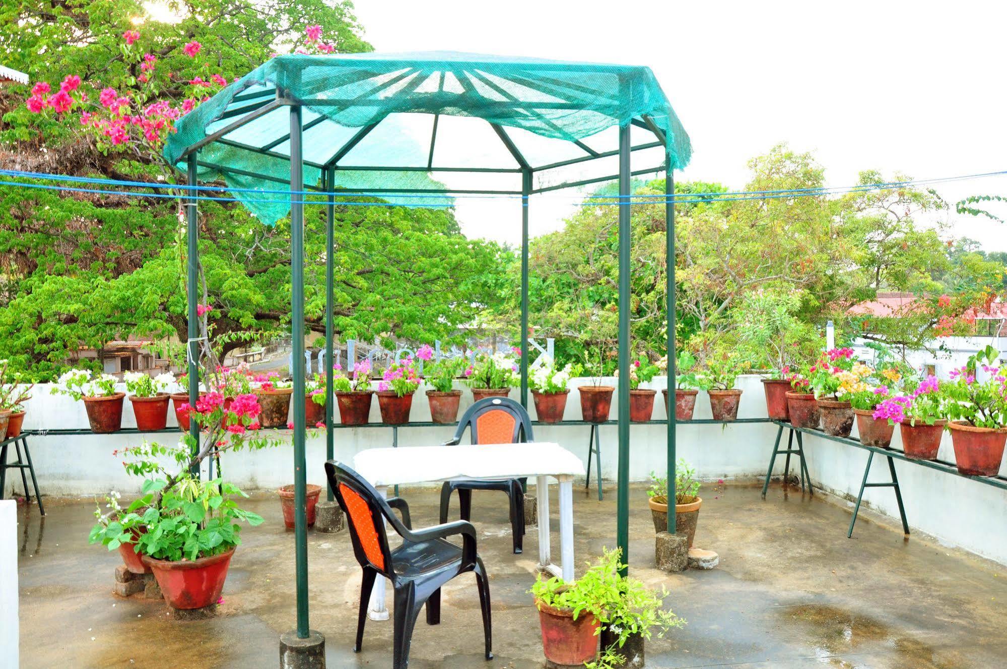 Bed & Breakfast Kapithan's 3*