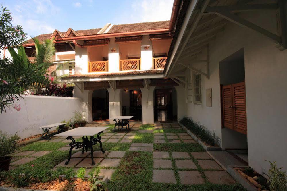 Le Colonial 1506 - Exclusive Luxury Hideaway Hotel Kochi