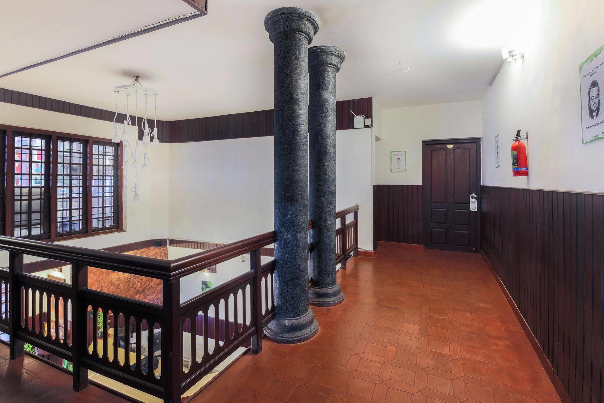Oyo 16778 House Of Yesudas Hotel Kochi