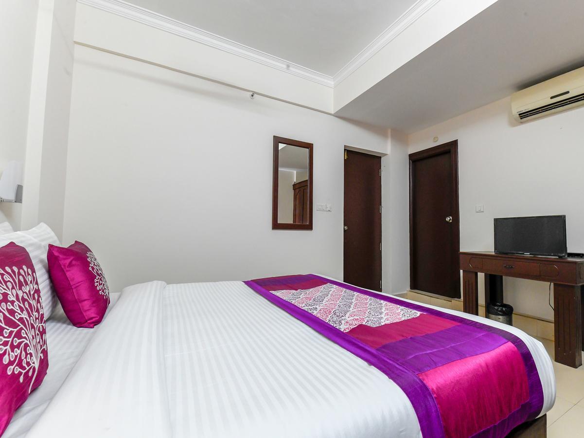 Hotel Oyo 11309 Land Residency