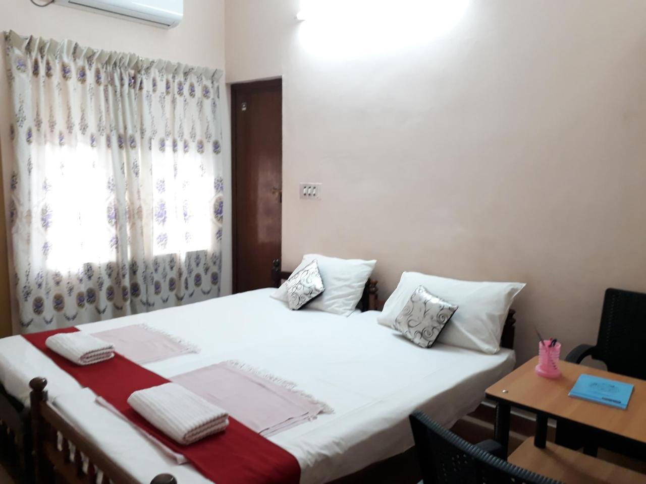 Valiyathayil Homestay Kochi