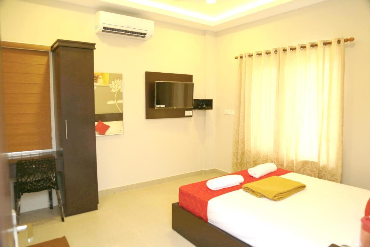 Hotel Metro Residency