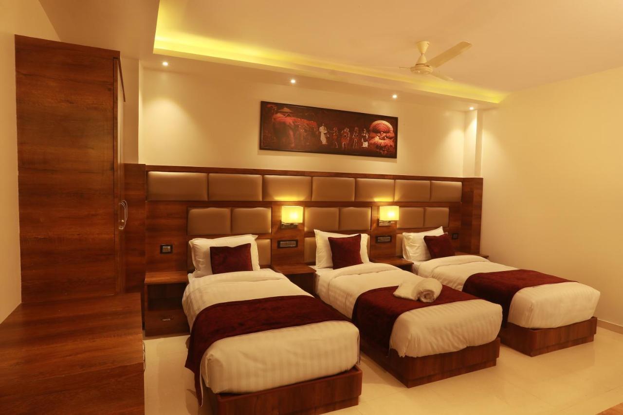 Aura One Hotel 4*