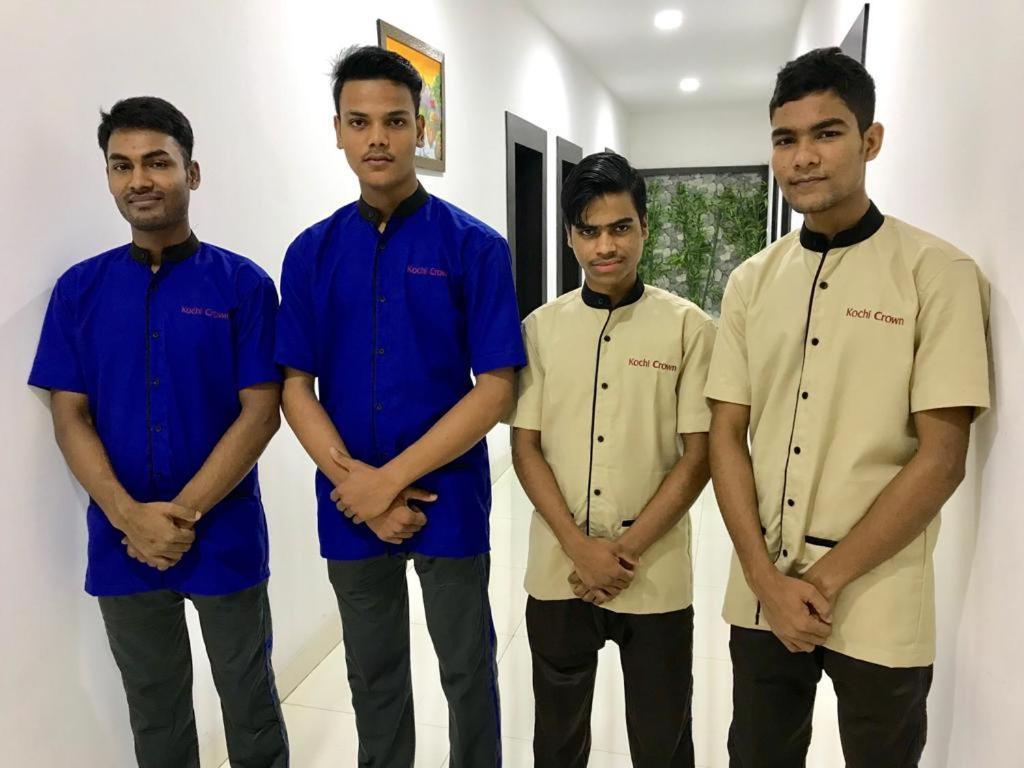 Hotel Crown