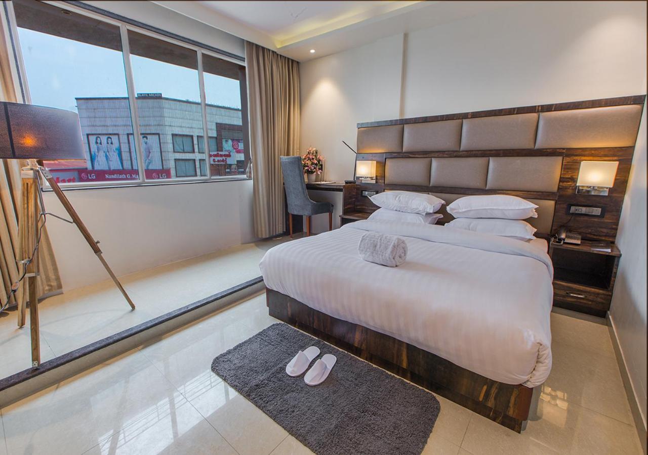 Aura One Kochi