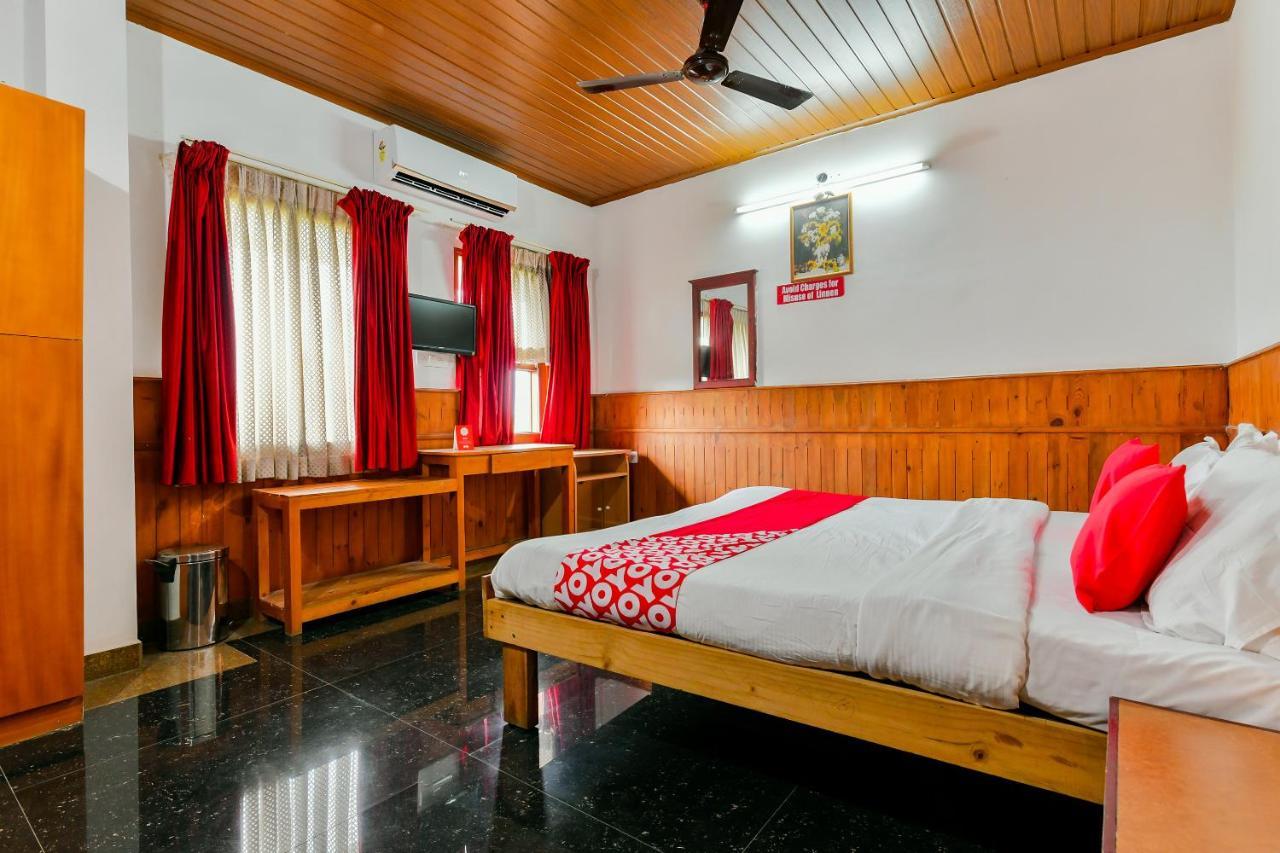Hotel Oyo Flagship 22598 Oval Retreat