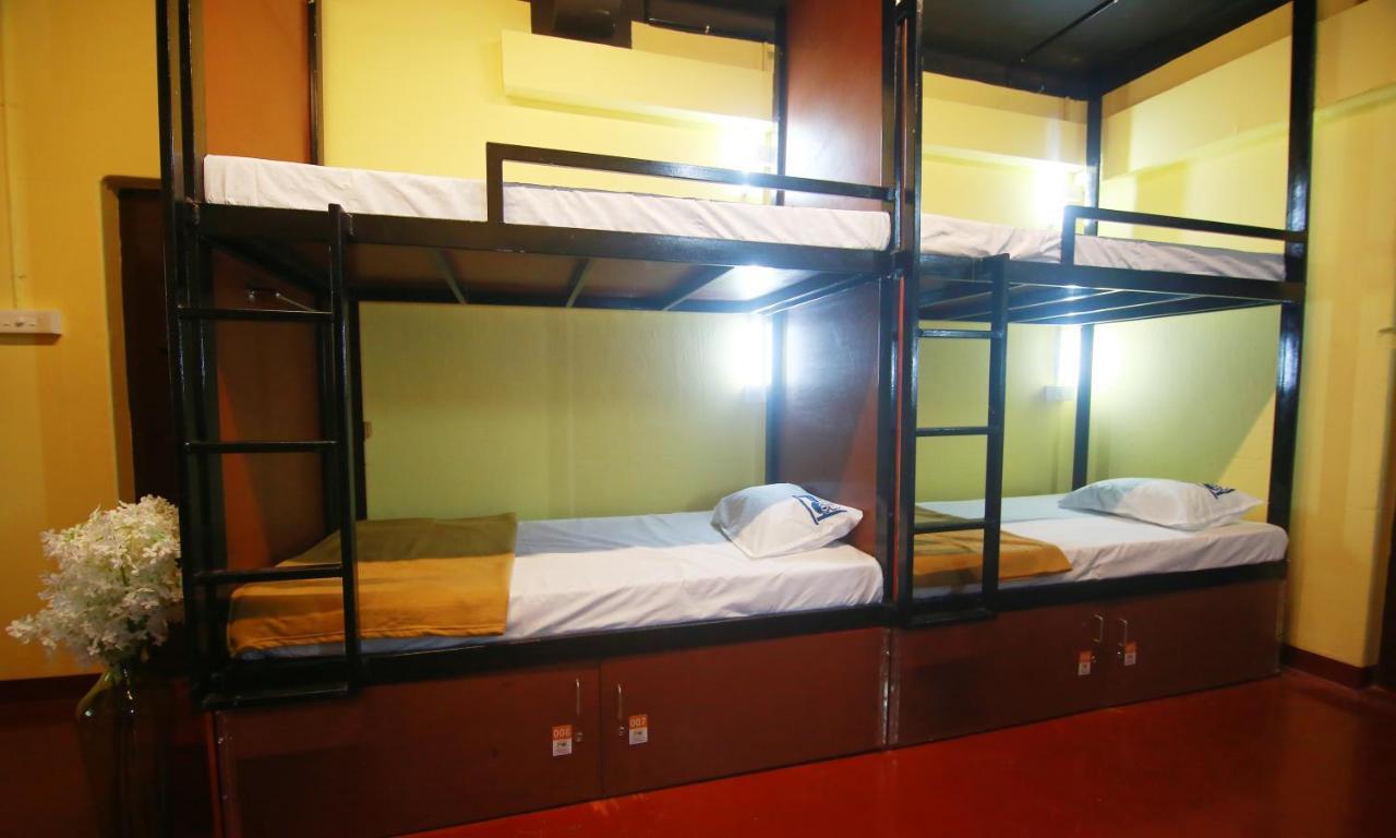 Hostel The Metro Pod - Backpackers A/c