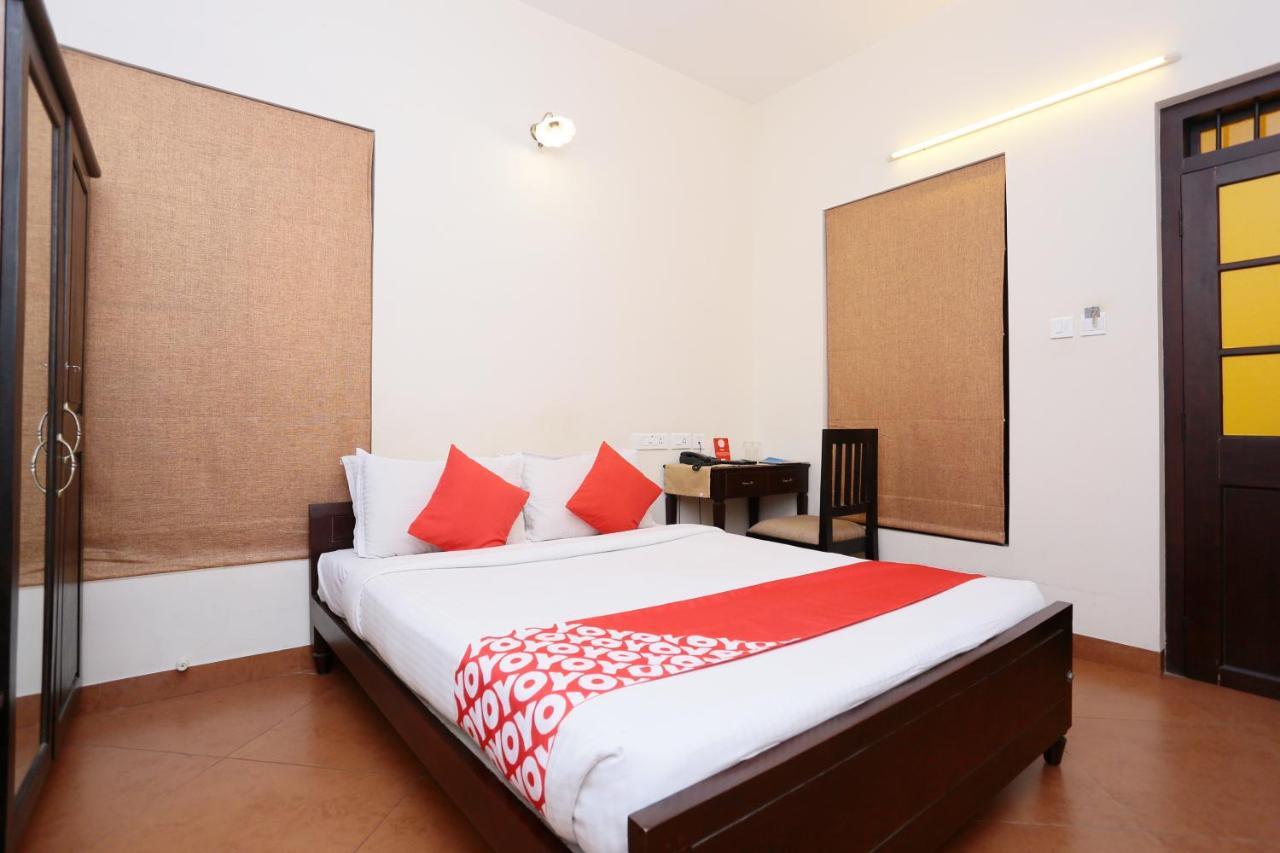 Oyo 8268 Gokul Ottupura 3* Kochi