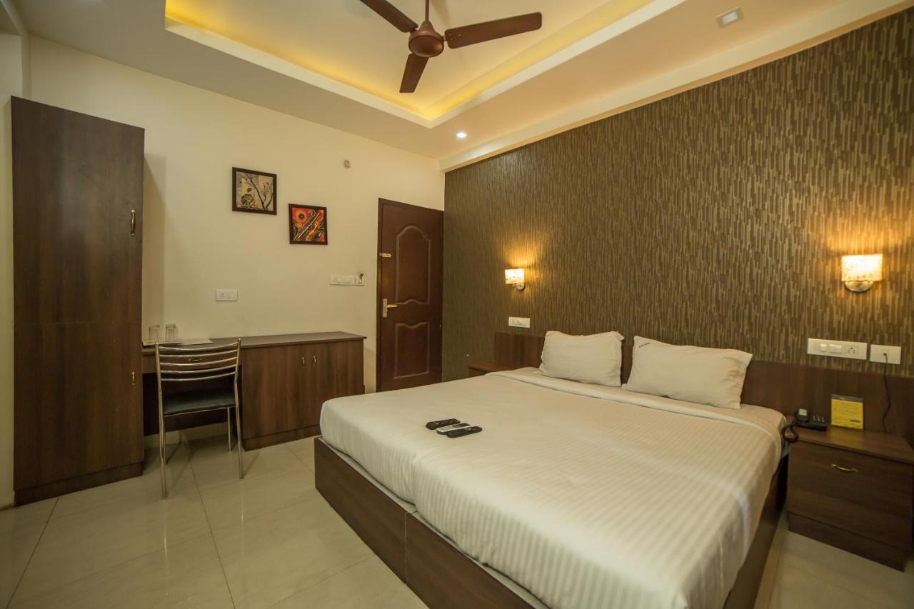 Evershine Residency 2* Kochi