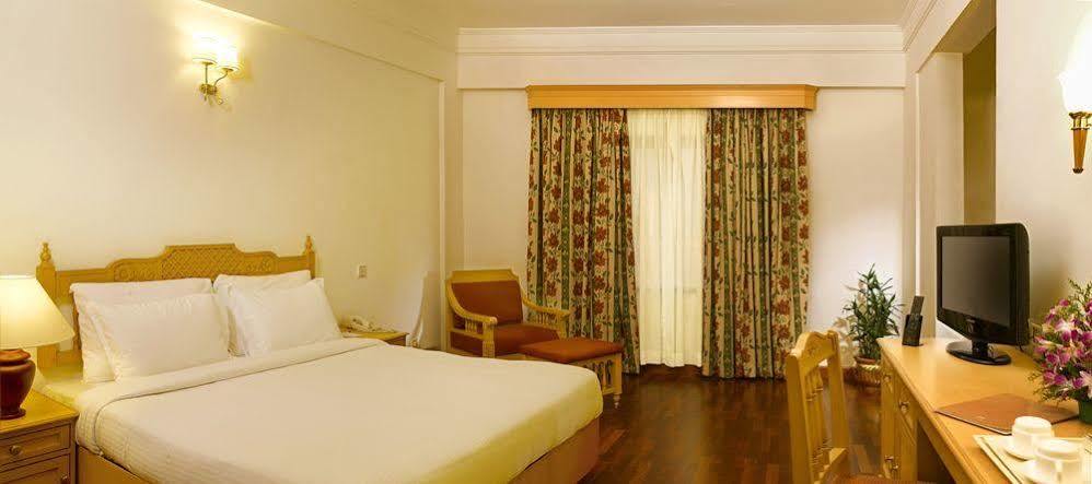 Abad Atrium Kochi