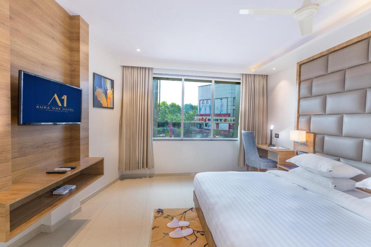 Aura One 4* Kochi