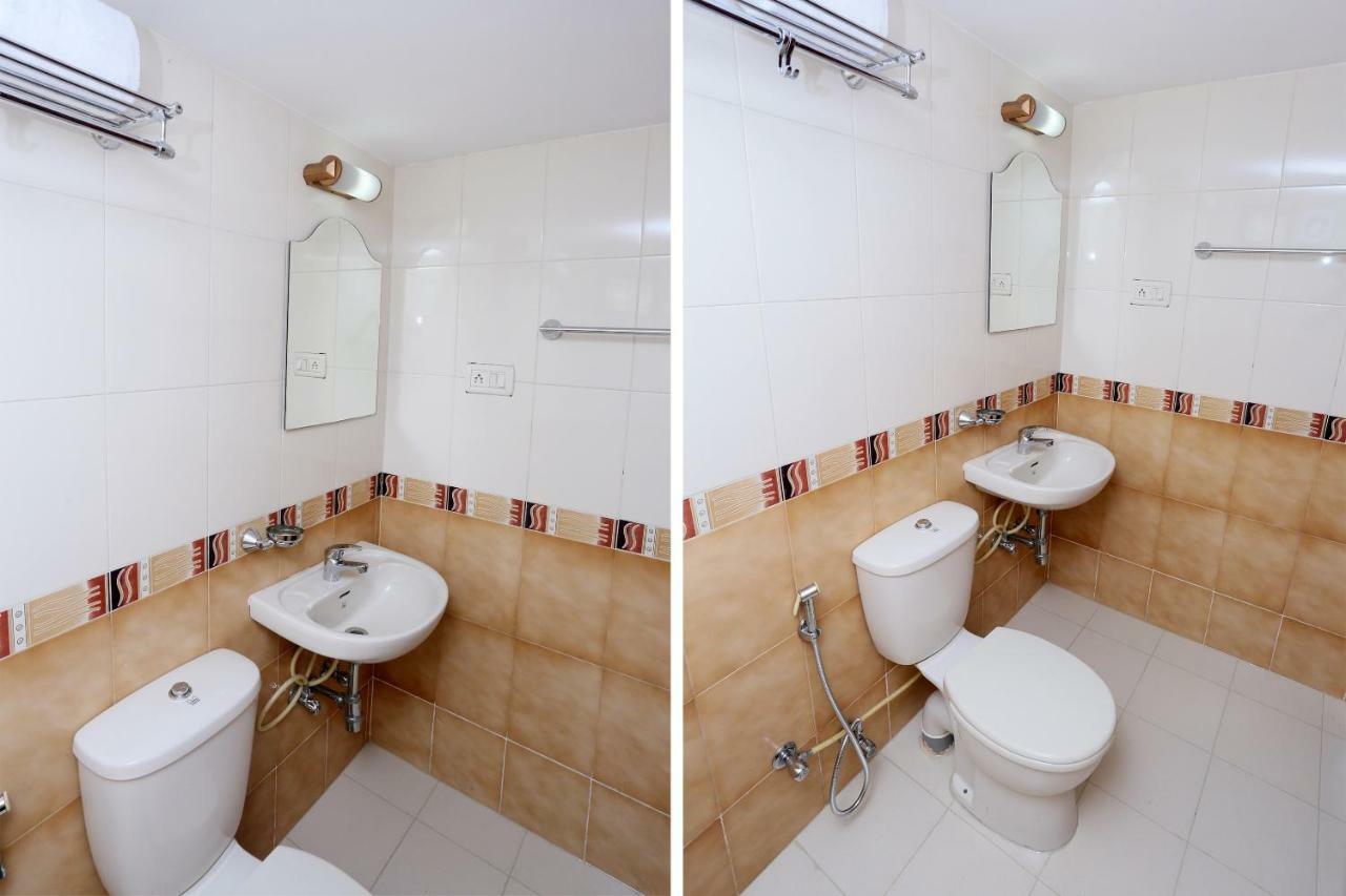 Hotel Oyo 24157 Karthika Residency 3*