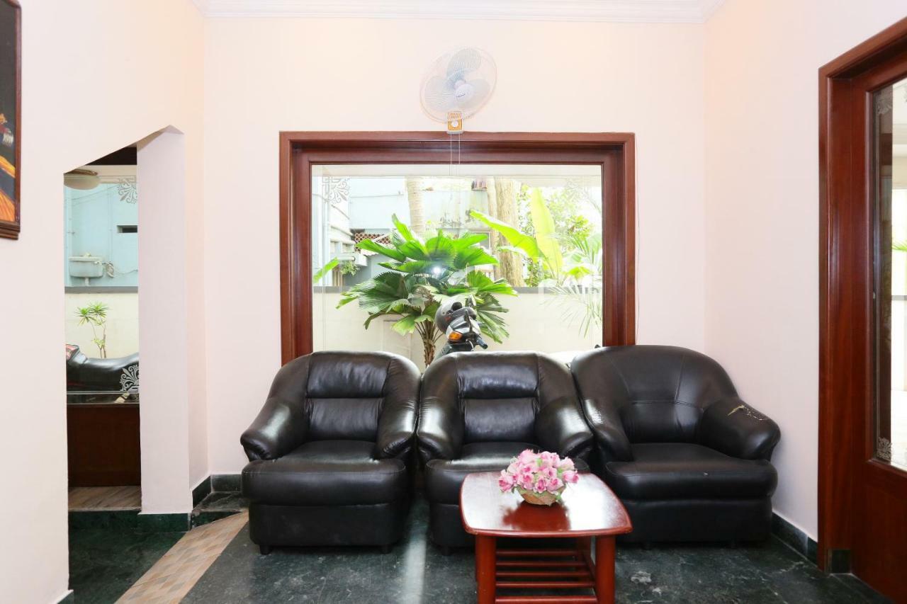 Hotel Oyo 24157 Karthika Residency 3*