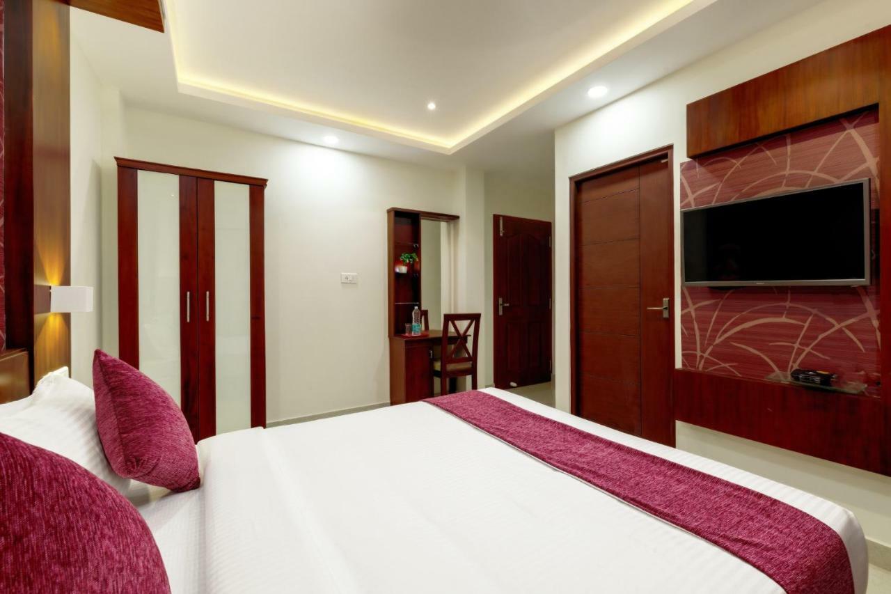 Hotel Burooj 3*