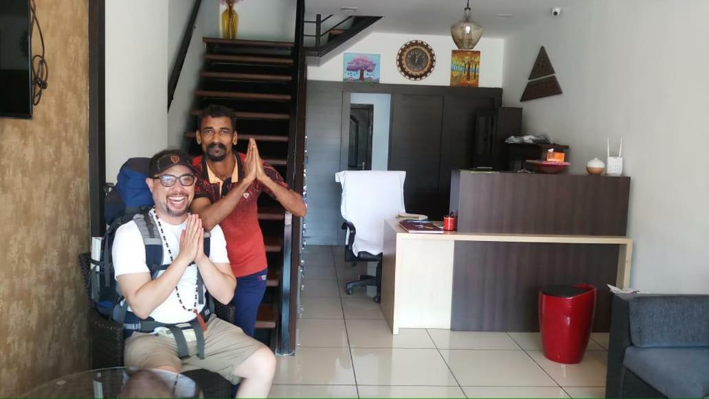 The Metro Pod - Backpackers A/c