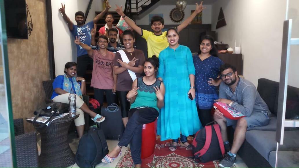 The Metro Pod - Backpackers A/c Hostel *