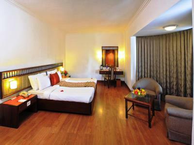 Abad Plaza 4*