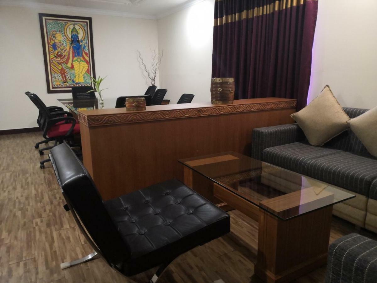 Hotel Presidency Centre 4*