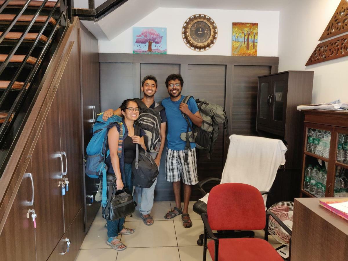 Hostel The Metro Pod - Backpackers A/c *