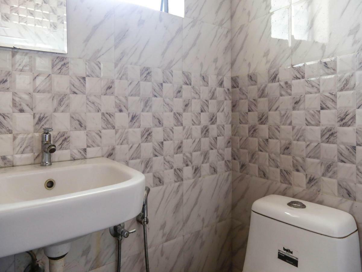 Oyo 5692 Residency Hotel 2*
